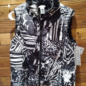 Multiples reversible Ultra Soft Faux Fur Zip-Up Vest Jacket sz M